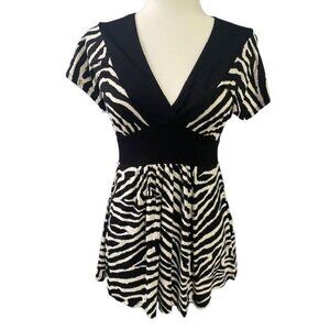 Michael Kors Top Black White Zebra V-Neck Empire Waist Short Sleeve Size XS